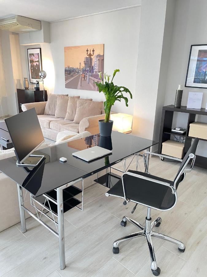 Home2book El Encanto De La Plaza Del Apartamento